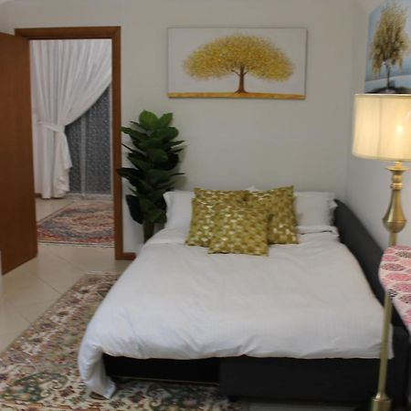 Newly Furnished Cozy 1 Bedroom Apartment Close To Jbr Beach And Metro Dubai Exterior photo