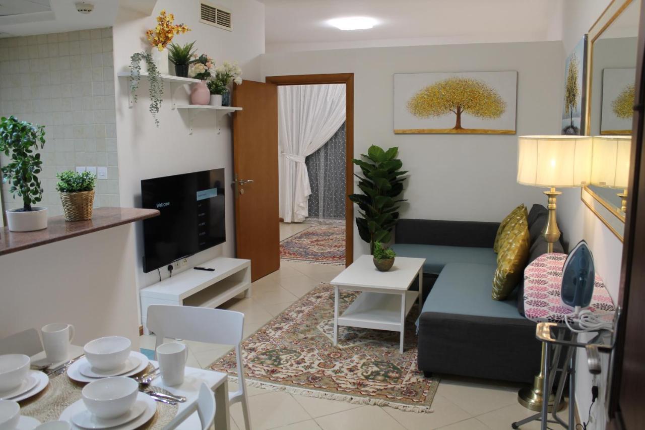 Newly Furnished Cozy 1 Bedroom Apartment Close To Jbr Beach And Metro Dubai Exterior photo