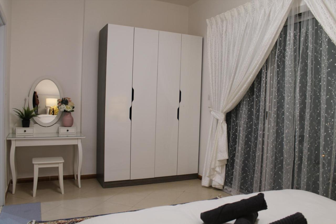 Newly Furnished Cozy 1 Bedroom Apartment Close To Jbr Beach And Metro Dubai Exterior photo