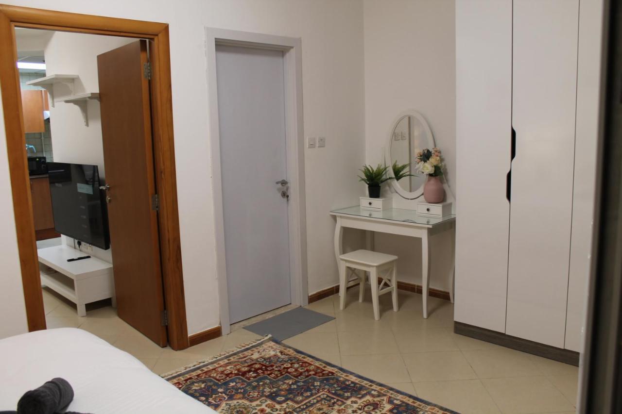 Newly Furnished Cozy 1 Bedroom Apartment Close To Jbr Beach And Metro Dubai Exterior photo