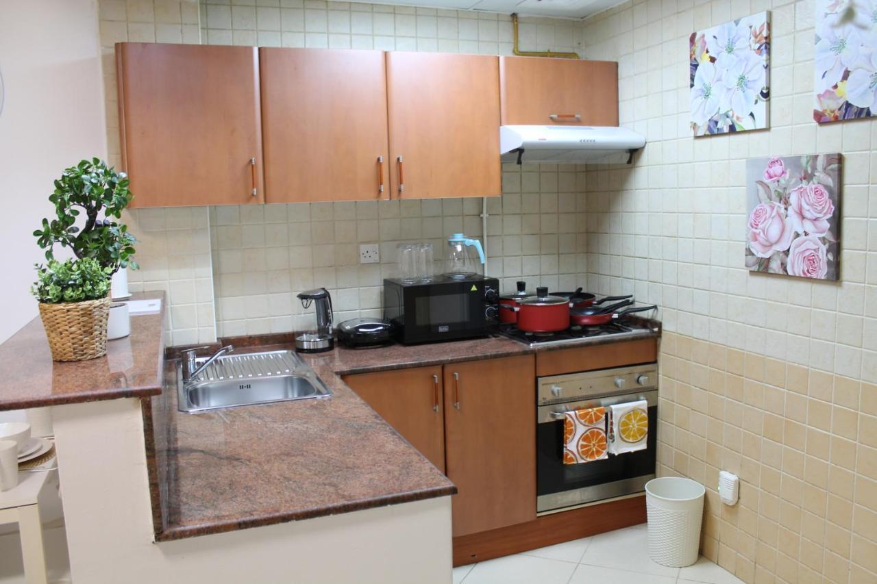 Newly Furnished Cozy 1 Bedroom Apartment Close To Jbr Beach And Metro Dubai Exterior photo