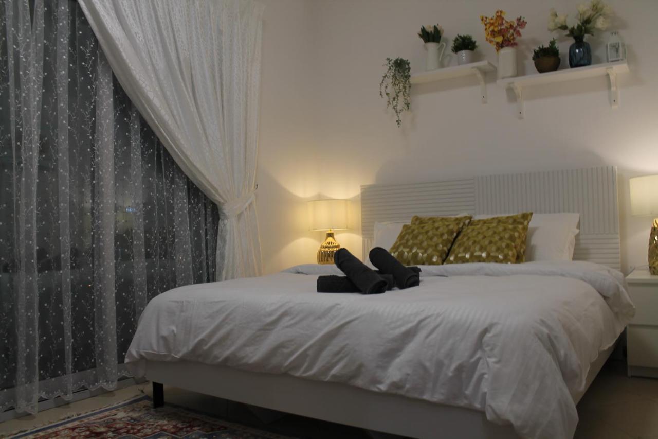 Newly Furnished Cozy 1 Bedroom Apartment Close To Jbr Beach And Metro Dubai Exterior photo